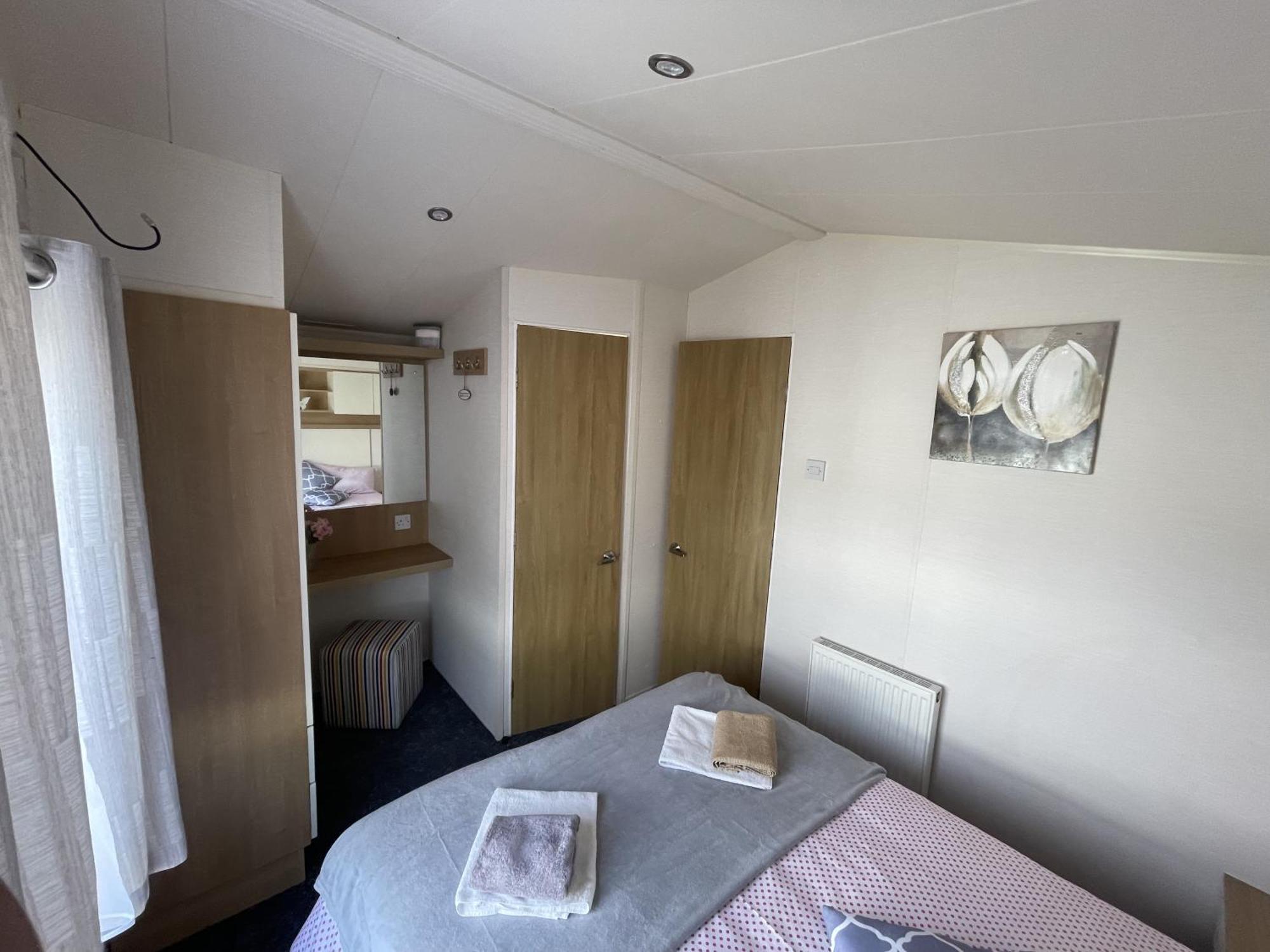 2 Bedroom Caravan, Edi Rita, Robin Hood, Pet Friendly Meliden Bagian luar foto